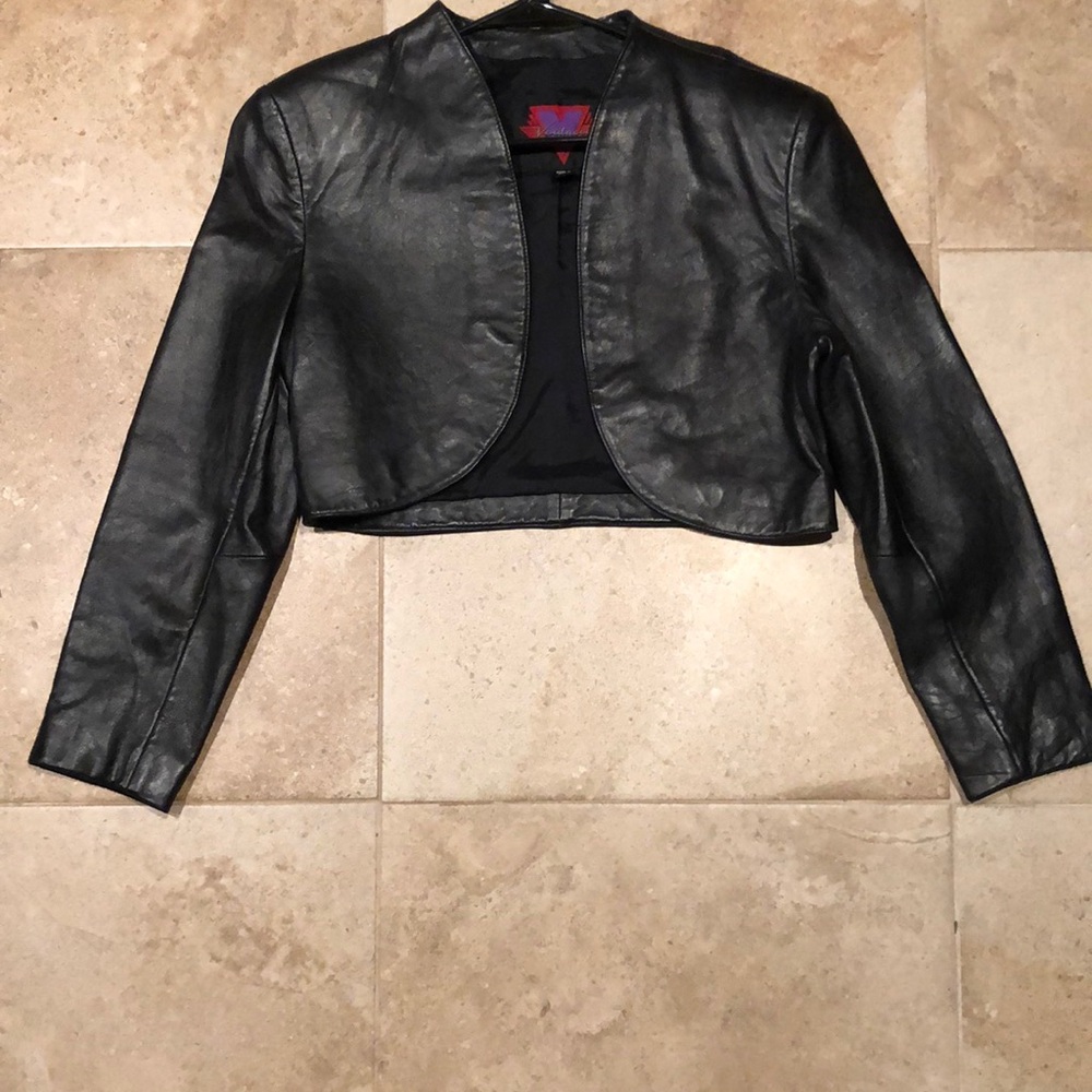 VINTAGE VERDUCCI BLACK CROPPED LEATHER JACKET SIZE MEDIUM